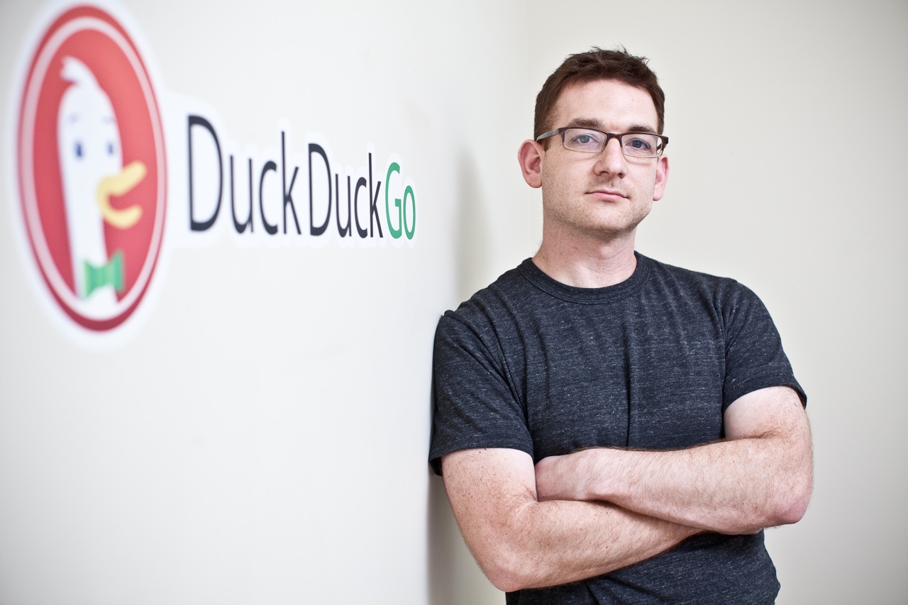 Gabriel Weinberg, fondateur du moteur de recherche DuckDuckGo (concurrent affirmé de Google)
